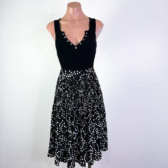Karl Lagerfeld Polka Dot Pleated Circle A-Line Knee Length Skirt Black Sz 4 NWT - Picture 2 of 11